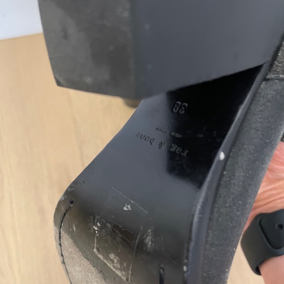 Rag & Bone Brushed Black Leather Booties Sz 7.5/38 - Picture 9 of 15